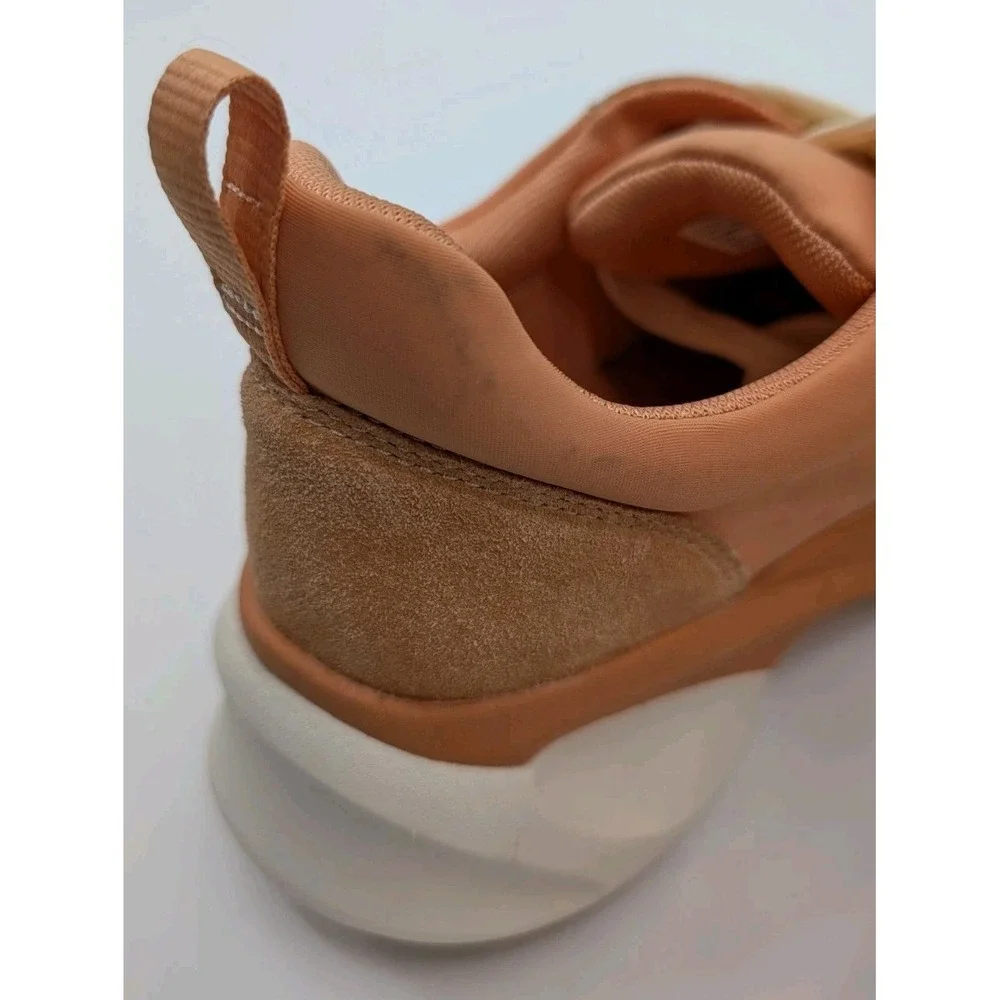 Tory Burch Good Luck Trainer Leather Suede‎ Peach Orange Sneaker Size 8M Preppy